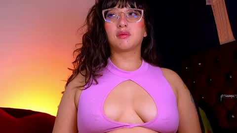 Snapshot of piafisher_2 chatting on June 8, 1:28 am Piafisher 2 online show from June 8, 1:28 am