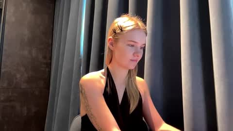 Snapshot of piastonesifer chatting on July 14, 11:05 am Kristie online show from July 14, 11:05 am