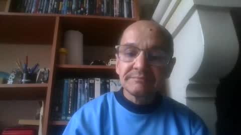 Snapshot of pichoun71 chatting on January 11, 9:04 am pichoun71 online show from January 11, 9:04 am