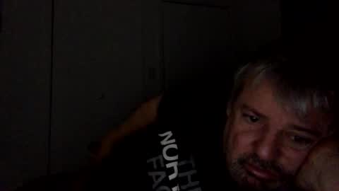 Snapshot of pierreth3 chatting on January 8, 3:09 am pierreth3 online show from January 8, 3:09 am