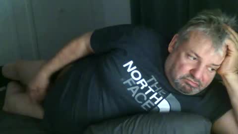 Snapshot of pierreth3 chatting on March 6, 10:23 am pierreth3 online show from March 6, 10:23 am