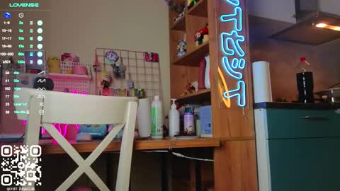 Mia or ur fav booty P online show from February 25, 4:55 am