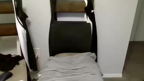 pigdaddy99 online show from October 19, 9:04 pm