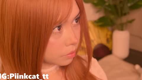 Snapshot of piinkcat chatting on June 2, 6:26 am Emi online show from June 2, 6:26 am
