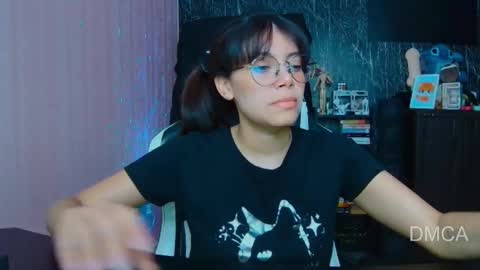 Andrea G online show from October 16, 2:45 am