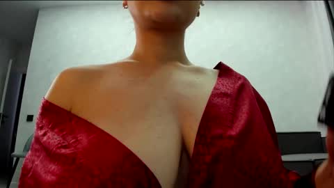 Snapshot of pikanikaah chatting on December 1, 7:47 pm PikaNikaAh online show from December 1, 7:47 pm