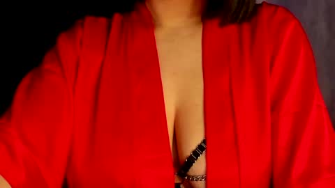 Snapshot of pikanikaah chatting on February 11, 11:12 pm PikaNikaAh online show from February 11, 11:12 pm