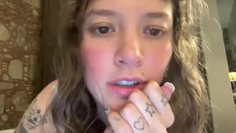 Snapshot of pikawiii chatting on February 23, 5:56 am ill be back on monday 18th of november online show from February 23, 5:56 am