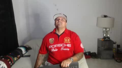 pikoro_gomez online show from January 10, 7:14 am