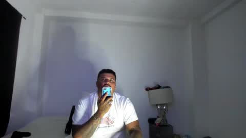 pikoro_gomez online show from February 24, 12:30 am