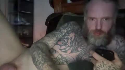 Snapshot of pilkeyjohn3 chatting on February 14, 2:36 pm pilkeyjohn3 online show from February 14, 2:36 pm