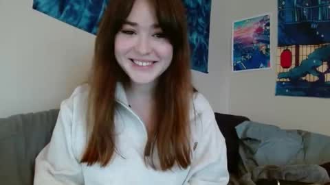 Snapshot of pillogoddess chatting on January 14, 7:43 pm PilloGoddess online show from January 14, 7:43 pm