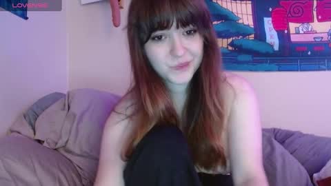 Snapshot of pillogoddess chatting on March 9, 9:02 am PilloGoddess online show from March 9, 9:02 am