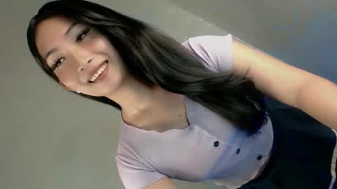 Snapshot of pillow_whispers chatting on June 6, 1:16 pm jane online show from June 6, 1:16 pm