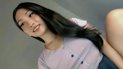 Snapshot of pillow_whispers chatting on June 13, 1:31 pm jane online show from June 13, 1:31 pm