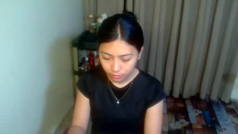 pinay_aangel online show from May 10, 11:10 pm