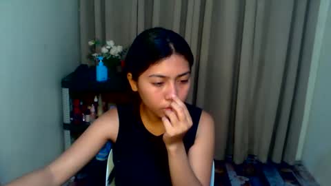 pinay_aangel online show from May 15, 8:21 am
