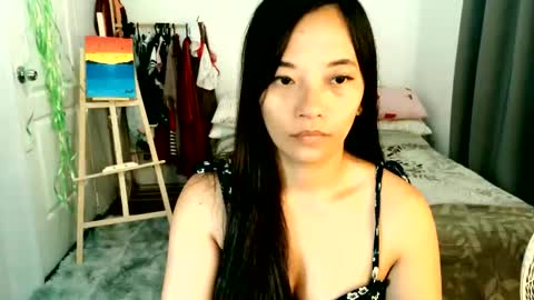 Snapshot of pinay_beauty14 chatting on May 20, 9:54 pm pinay beauty14 online show from May 20, 9:54 pm