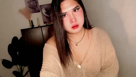 Ivy Morningstar online show from May 14, 1:12 am