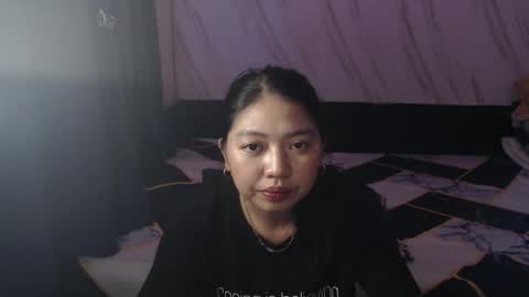 Snapshot of pinay_mariexxx chatting on March 23, 1:37 pm pinay_mariexxx online show from March 23, 1:37 pm
