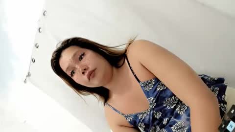pinay_mayla online show from May 10, 1:27 pm