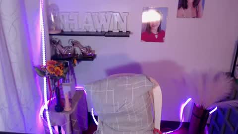 pinay_shawnx online show from January 8, 7:24 pm