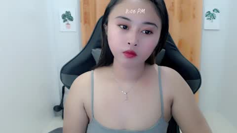 princess online show from February 4, 4:05 am