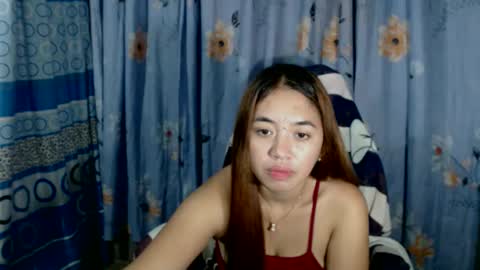 pinay_singlemomxs online show from April 15, 8:31 pm