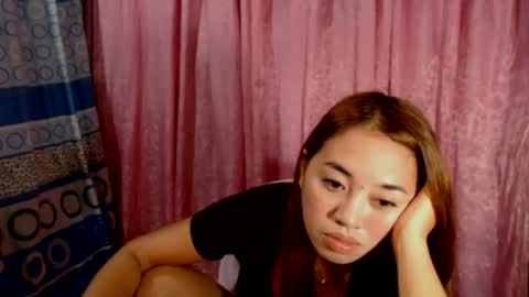 Snapshot of pinay_singlemomxs chatting on July 6, 4:31 pm pinay_singlemomxs online show from July 6, 4:31 pm