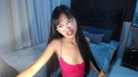 Snapshot of pinay_slutx chatting on February 23, 4:57 pm dee online show from February 23, 4:57 pm