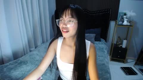 Snapshot of pinay_slutx chatting on February 26, 5:17 pm dee online show from February 26, 5:17 pm