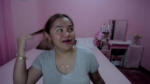pinay_sweetheartx online show from May 5, 9:28 am