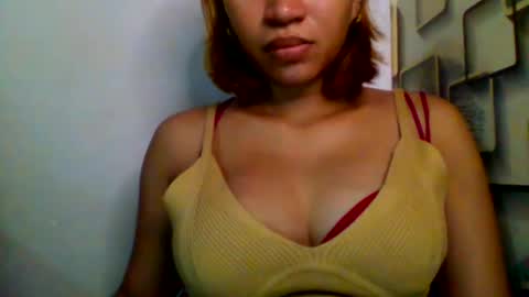 Snapshot of pinaybeauty_25 chatting on September 16, 6:03 am im jane online show from September 16, 6:03 am