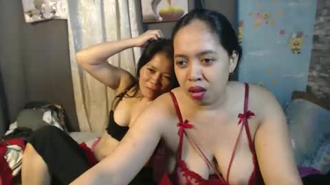 Snapshot of pinayhotmama08 chatting on April 24, 12:35 am pinayhotmama08 online show from April 24, 12:35 am