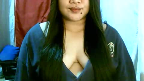 Snapshot of pinayjona chatting on November 6, 11:22 am pinayjona online show from November 6, 11:22 am