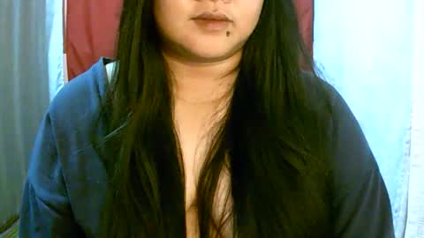 Snapshot of pinayjona chatting on December 15, 11:47 am pinayjona online show from December 15, 11:47 am