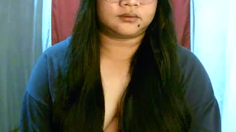 Snapshot of pinayjona chatting on February 4, 10:54 am pinayjona online show from February 4, 10:54 am