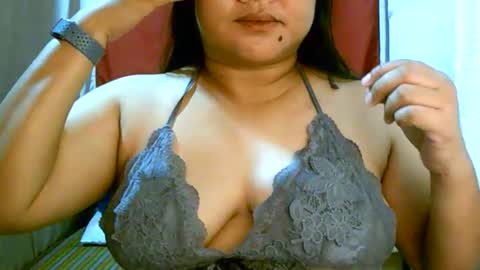 Snapshot of pinayjona chatting on February 9, 12:31 pm pinayjona online show from February 9, 12:31 pm