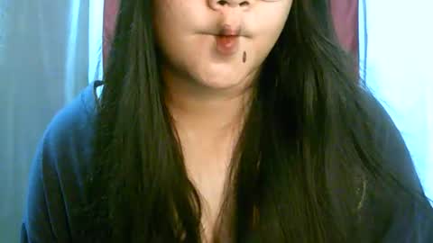 Snapshot of pinayjona chatting on February 11, 11:15 am pinayjona online show from February 11, 11:15 am