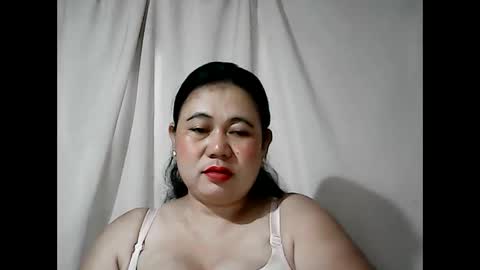 pinaymama12345 online show from March 5, 11:23 pm
