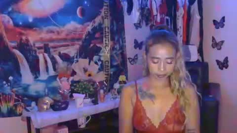 Snapshot of pinaymorena_renelda chatting on May 10, 3:01 am pinaymorena_renelda online show from May 10, 3:01 am