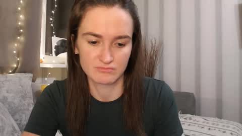       online show from December 4, 7:01 pm