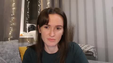       online show from December 6, 6:28 pm