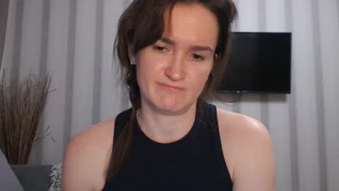       online show from January 4, 3:17 pm