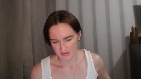       online show from October 9, 5:44 pm