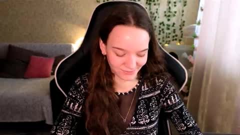 Stephanie online show from March 17, 5:11 am