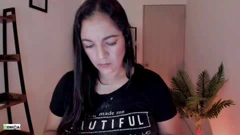 Snapshot of pink_kitten_ chatting on May 27, 12:46 pm Eli online show from May 27, 12:46 pm
