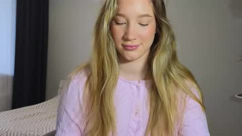   online show from October 2, 3:46 am