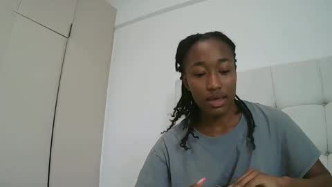 PinkyAura online show from February 17, 11:18 am