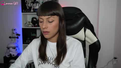 Emily online show from February 13, 5:42 pm